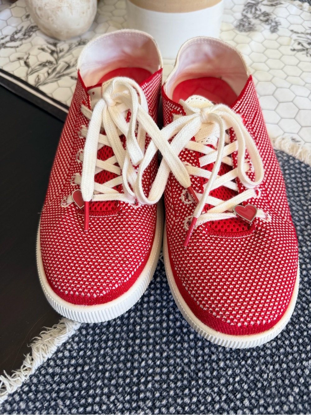 Reef Neptune tennis shoes